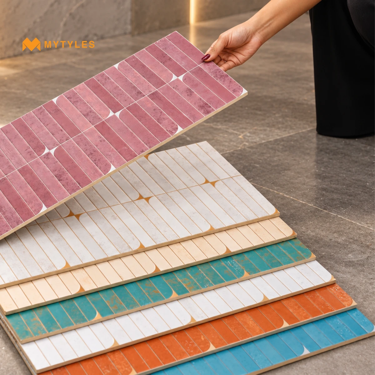 Dusty Pink Linear Geometric Tile | Rose Arc
