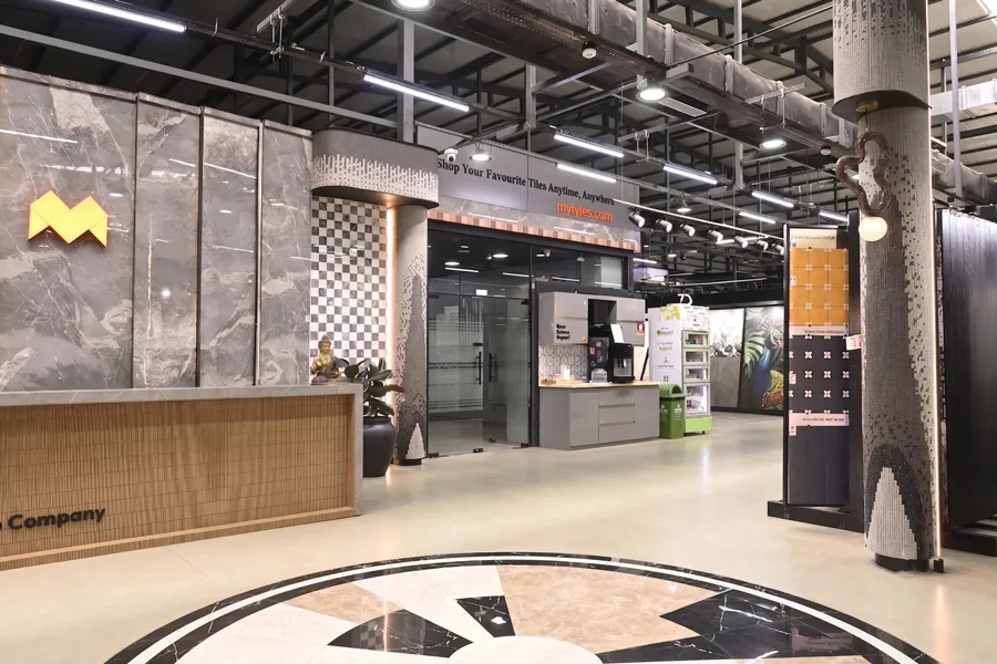 Store view 1