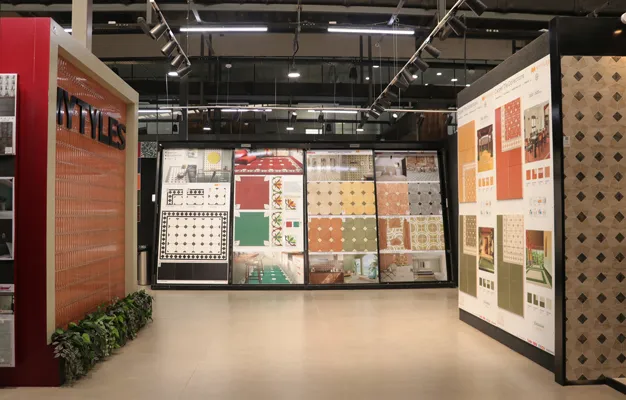 Store view 10