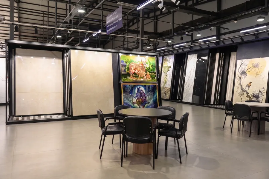 Store view 12